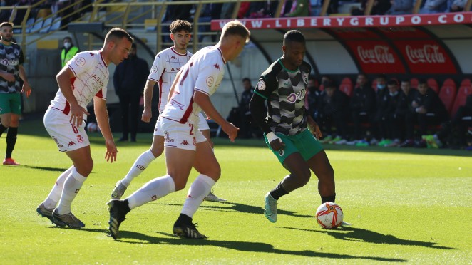 Derrota dolorosa en el Reino de León (3-0) | Racing