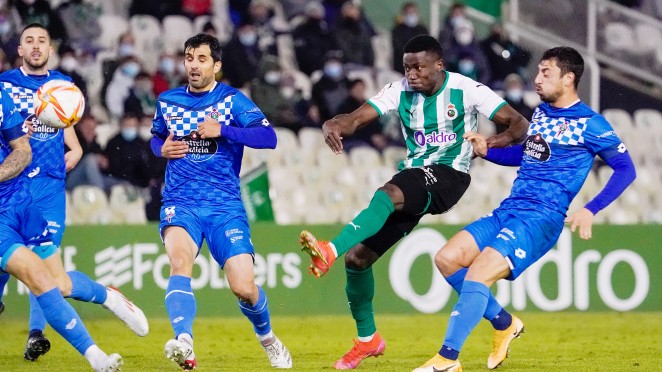 Patrick Soko da positivo en COVID-19 tras el partido ante el Racing de Ferrol | Racing