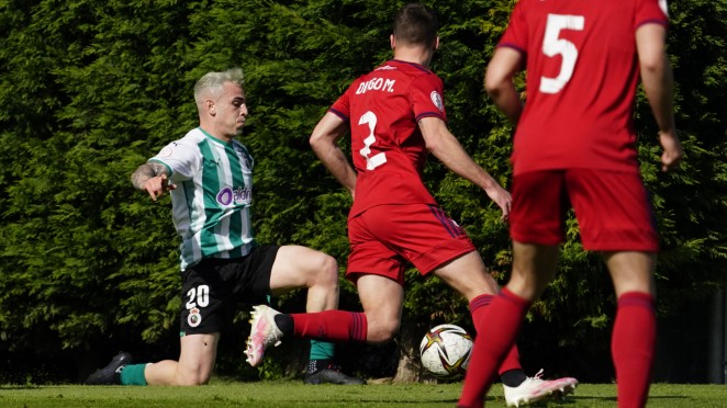 Rayo Cantabria y Unión Deportiva Logroñés B se citan en el campo Santi Gutiérrez Calle | Racing