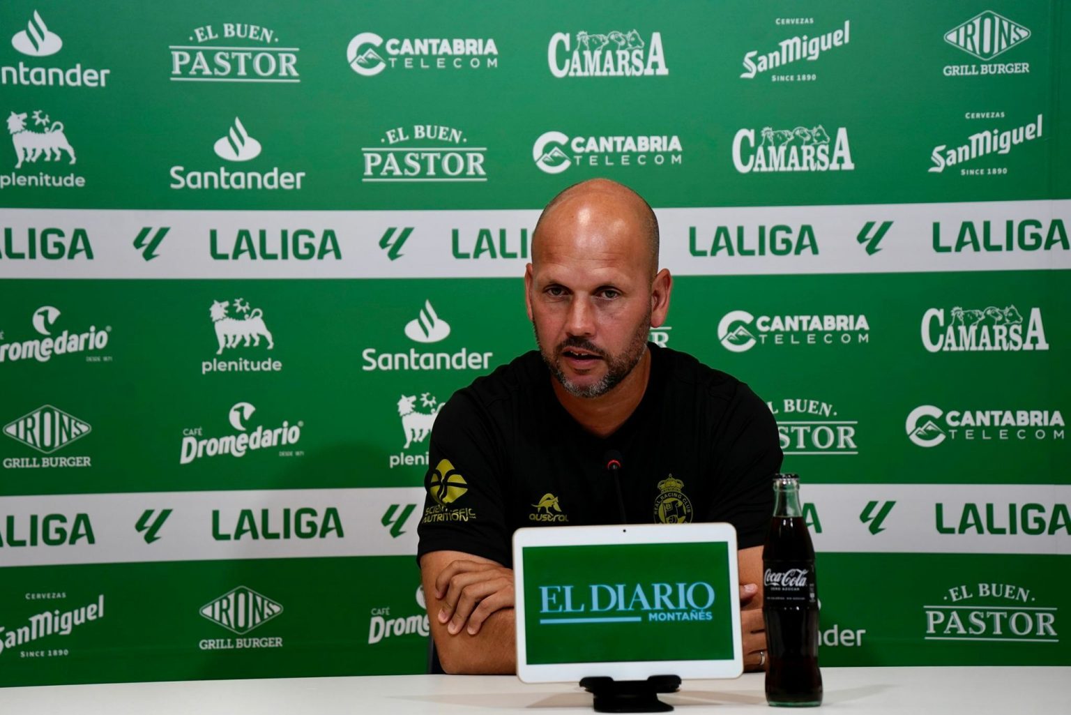 «El grupo está bien, trabaja día a día de manera excelente para intentar ganar en Elche» | Real Racing Club