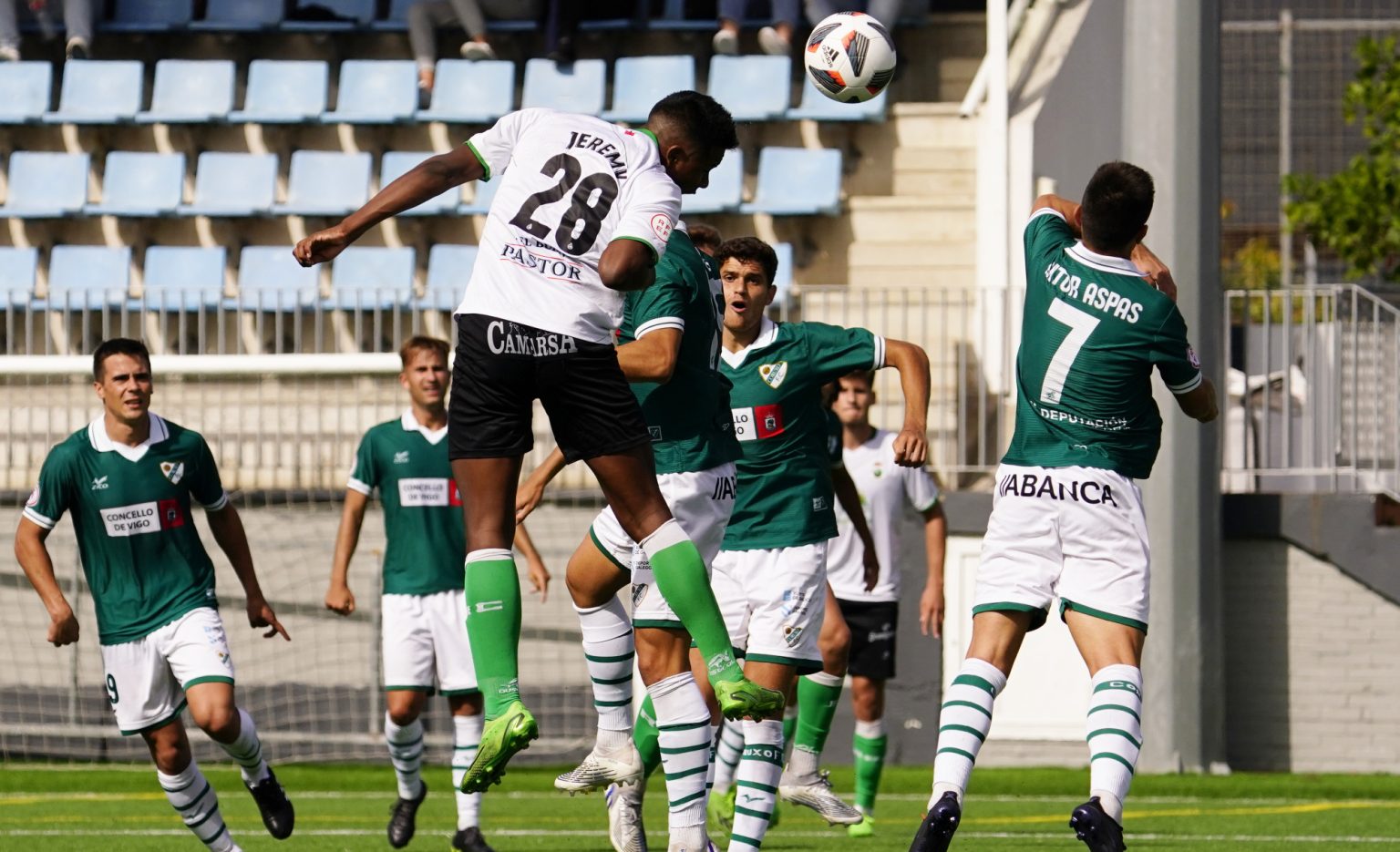 El Rayo Cantabria recibe al Coruxo Fútbol Club este domingo, 29 de octubre, a las 12:00 horas | Real Racing Club
