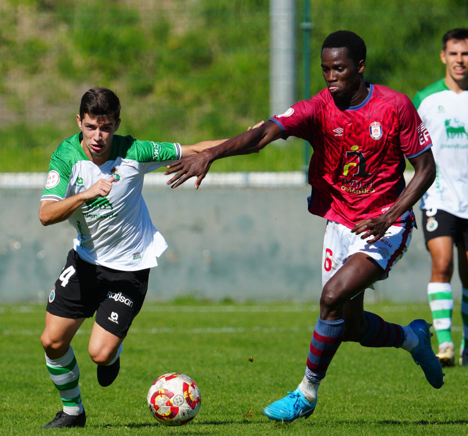 El Rayo Cantabria recibe a la Sociedad Deportiva Compostela el domingo, 13 de octubre, a las 12:00 horas