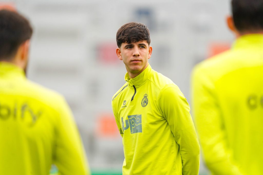 Racing y Club Deportivo Castellón, los dos equipos más en forma de LaLiga Hypermotion, se cruzan en Castalia