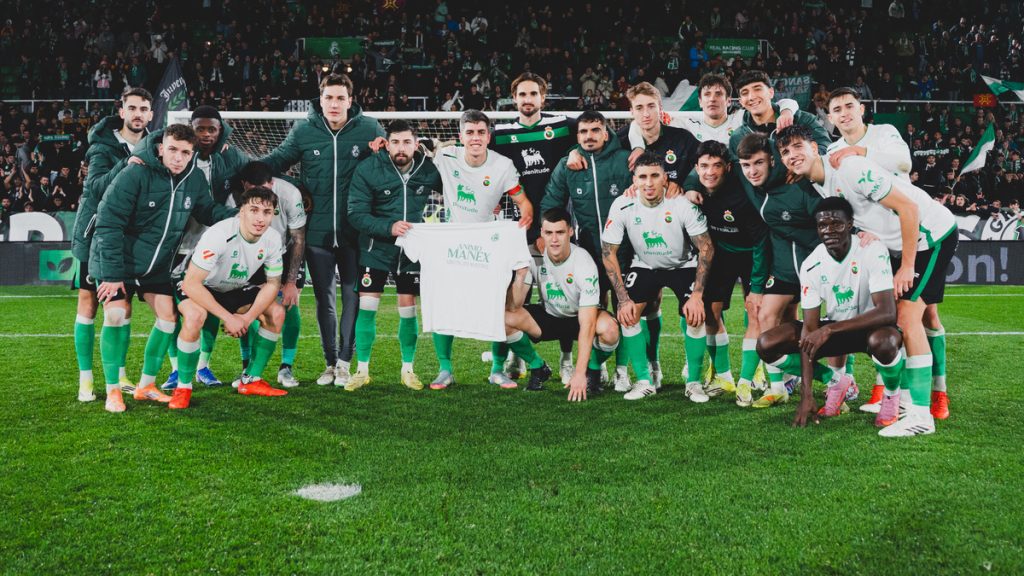 Victoria de equipo para seguir líder (1-0)