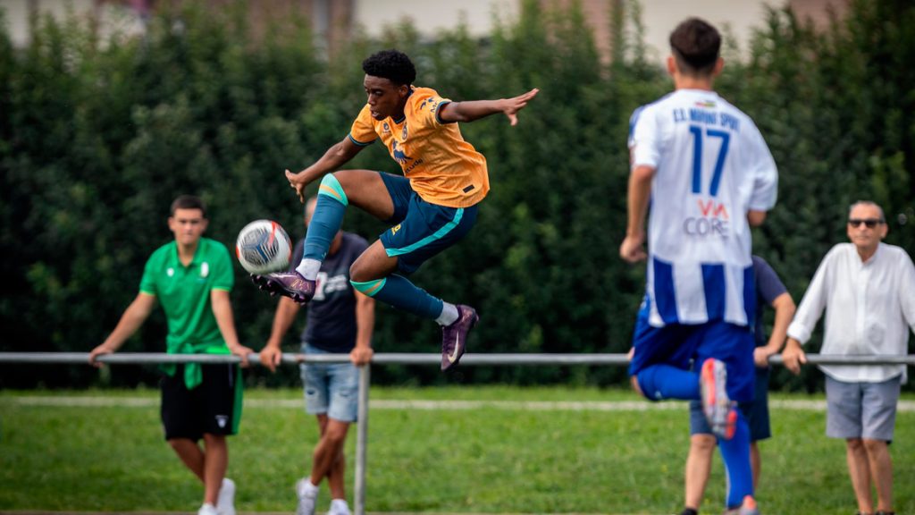 El Juvenil DH se impuso a la RS Gimnástica (1-2) El Juvenil DH se impuso a la RS Gimnástica (1-2)