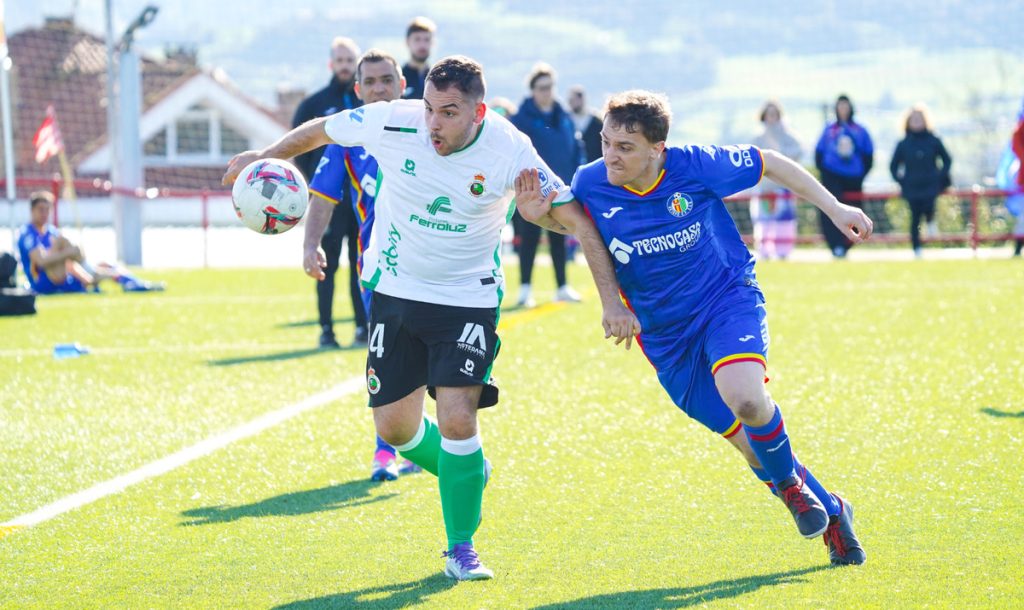 El Racing disfruta de la segunda fase de LaLiga Genuine celebrada en Gijón
