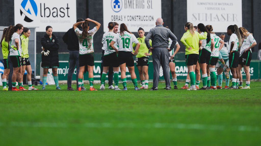 El Racing despide el curso con derrota ante la Real Sociedad ‘B’ (6-1)