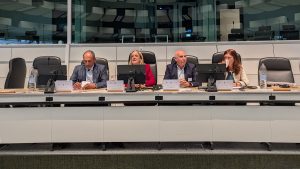 El Racing expone su ‘Proyecto Victoria’ de protección a la infancia y adolescencia en el Comité Europeo de las Regiones