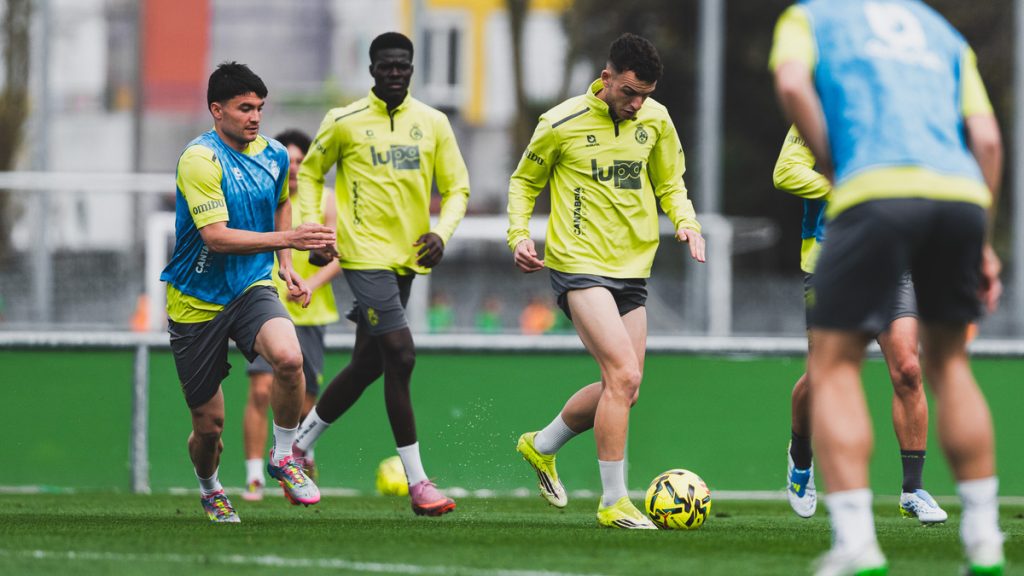 El Racing pone fin en Andorra a su semana de tres partidos