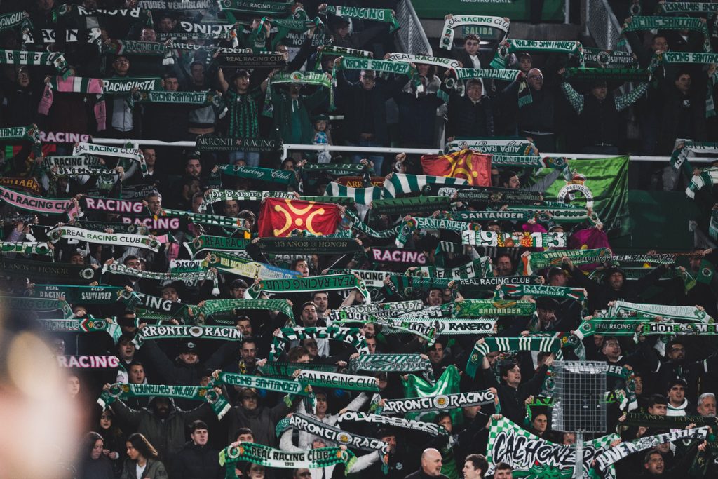 La Agrupación Deportiva Ceuta envía 182 entradas del Alfonso Murube para la afición racinguista