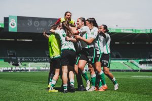 Victoria histórica y épica del Racing en El Sardinero (3-2)