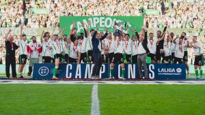 Campeones (4-1) Campeones (4-1)