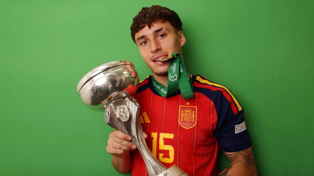 El racinguista Salinas, campeón de Europa con la Selección Española Sub-19