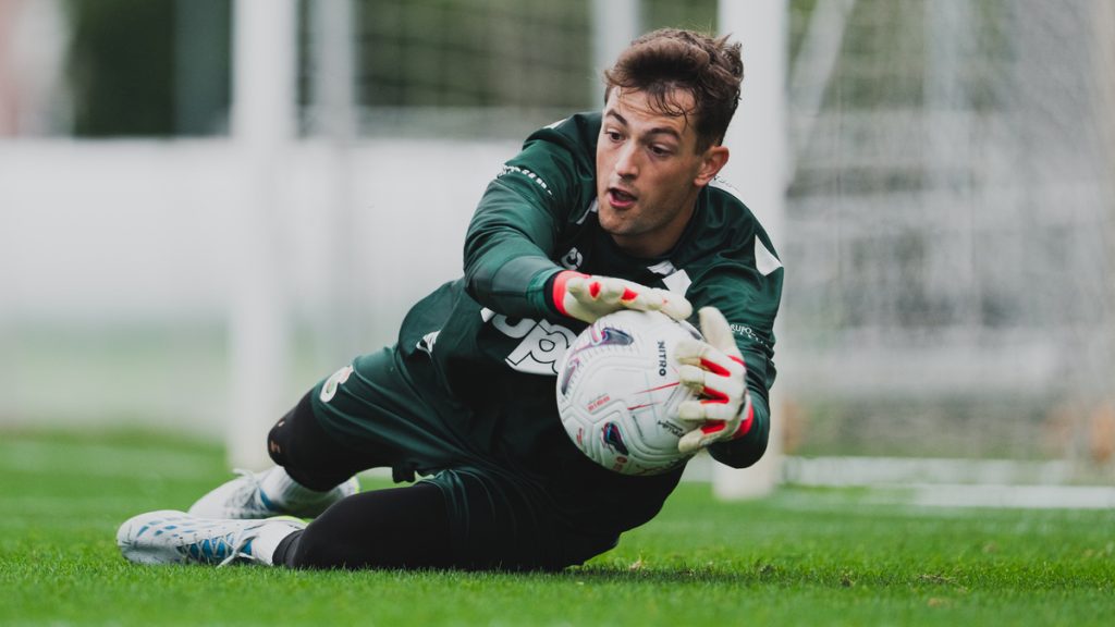 El Racing empieza a preparar la visita del Elche CF a los Campos de Sport El Racing empieza a preparar la visita del Elche CF a los Campos de Sport