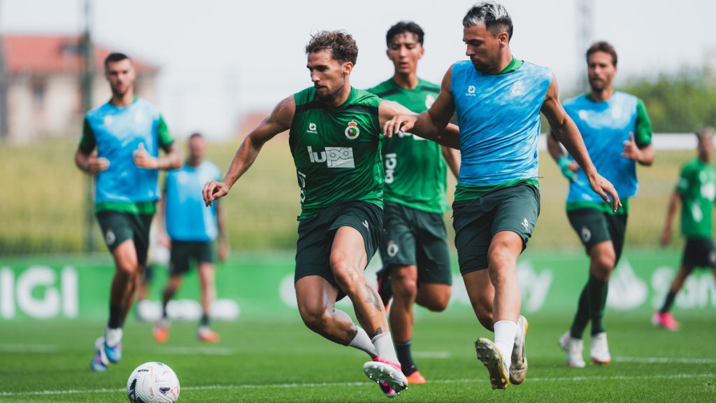“Tenemos ganas de empezar LaLiga y hacer las cosas bien con nuestra gente” “Tenemos ganas de empezar LaLiga y hacer las cosas bien con nuestra gente”