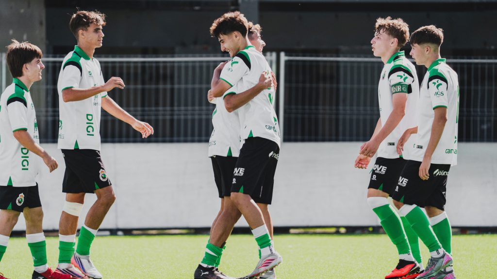 El Juvenil DH empató a tres con el Real Sporting en Mareo El Juvenil DH empató a tres con el Real Sporting en Mareo
