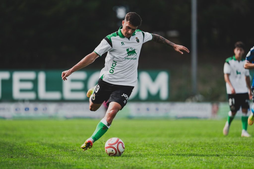 El Rayo Cantabria se mide a la UD Llanera en el Pepe Quimarán el domingo, 27 de septiembre, a las 12:30 horas El Rayo Cantabria se mide a la UD Llanera en el Pepe Quimarán el domingo, 27 de septiembre, a las 12:30 horas