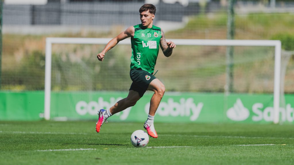 El racinguista Jorge Salinas, convocado por la Selección Española Sub-20 El racinguista Jorge Salinas, convocado por la Selección Española Sub-20
